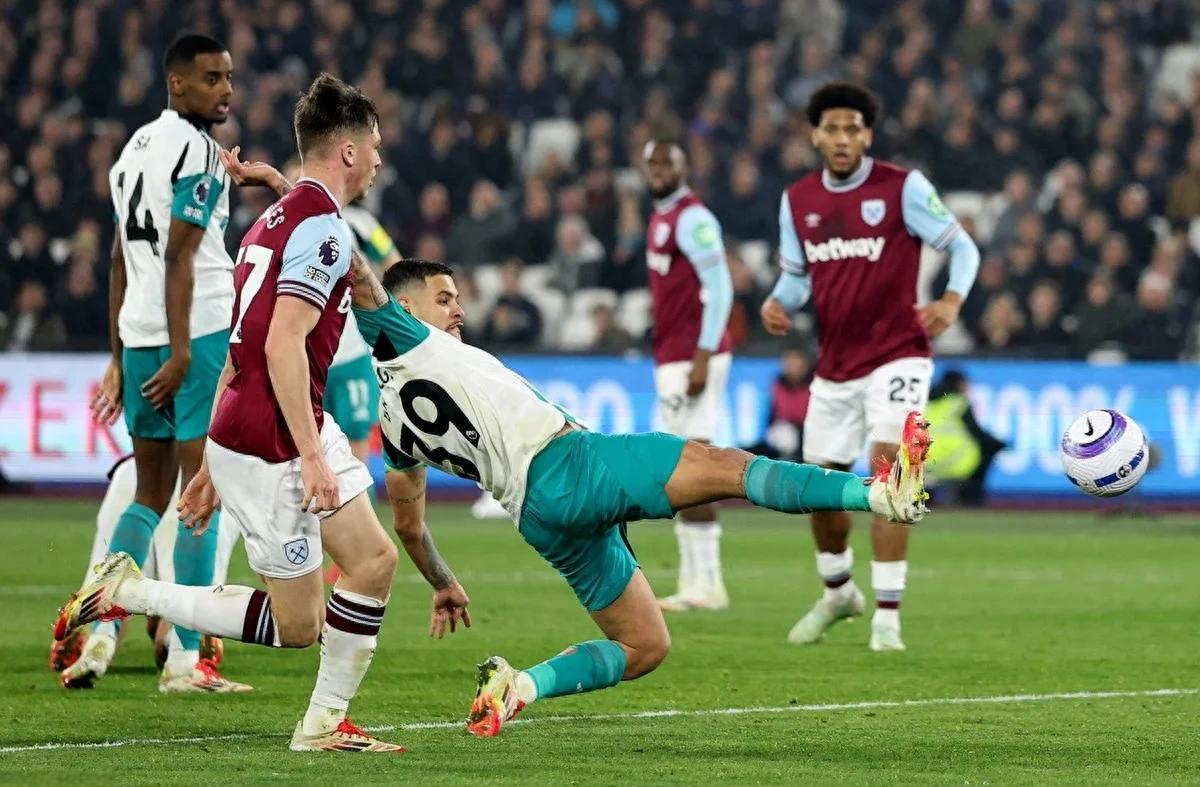 纽卡斯尔主场胜利：西汉姆联遭遇腥风血雨的简单介绍