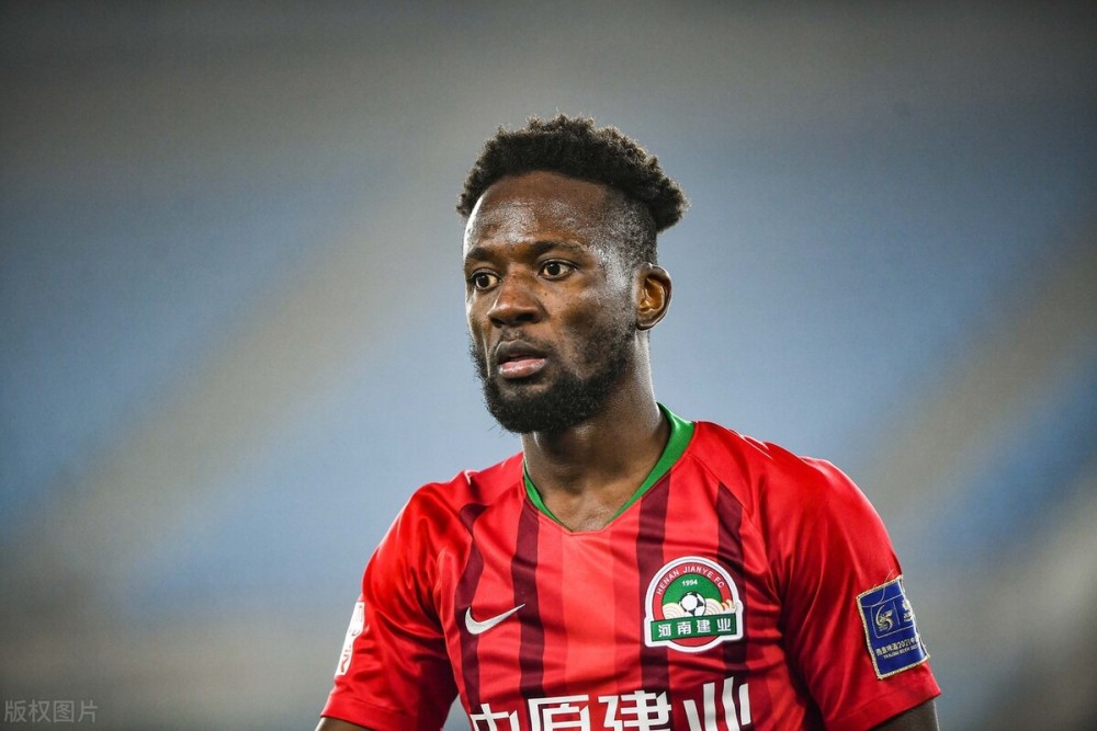 乌克兰队晋级半决赛，屹立不倒