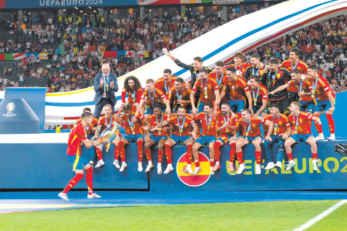 杏彩体育网页版入口-欧洲球队在亚洲足球盛宴中迎来胜利